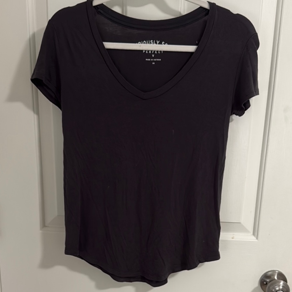 Fitted Black Short Sleeve Tee